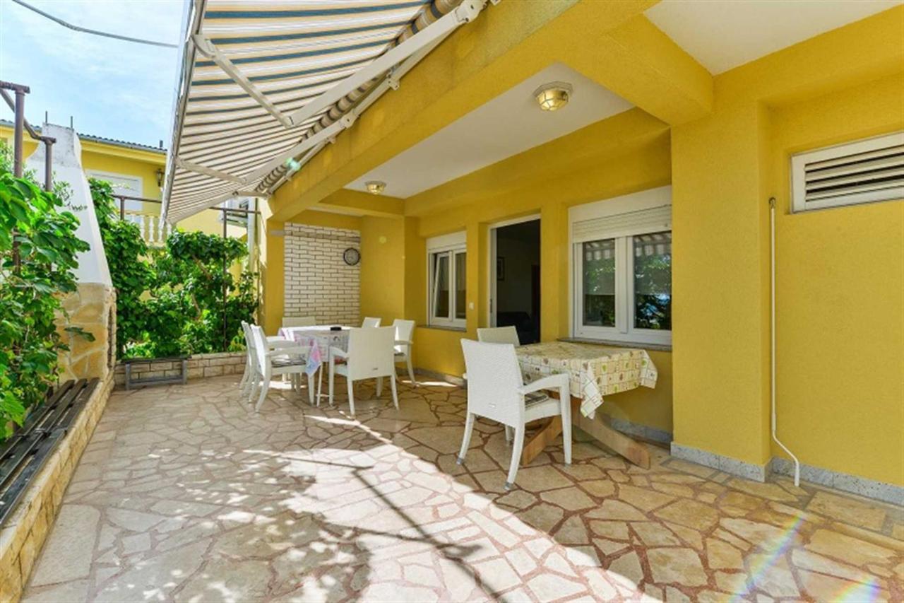 Apartment House Inga วีร์ ภายนอก รูปภาพ