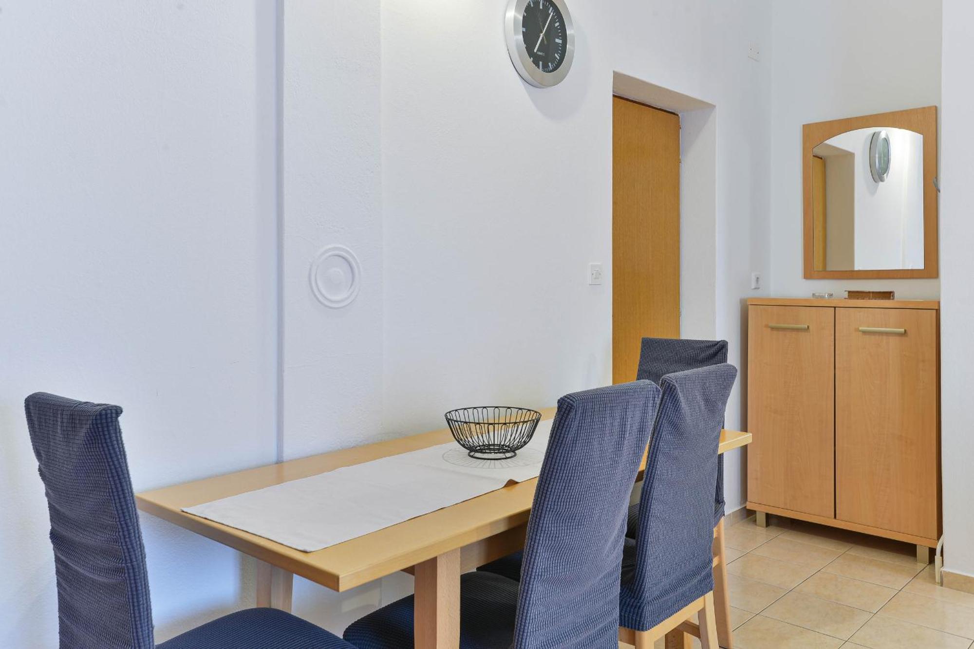Apartment House Inga วีร์ ภายนอก รูปภาพ