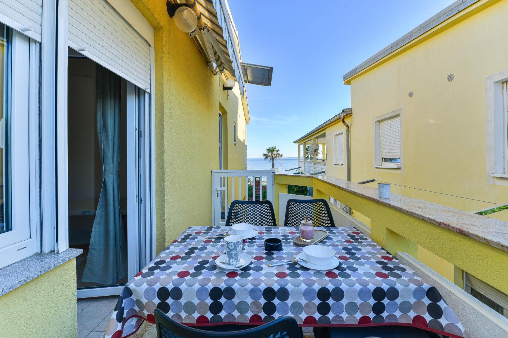 Apartment House Inga วีร์ ภายนอก รูปภาพ